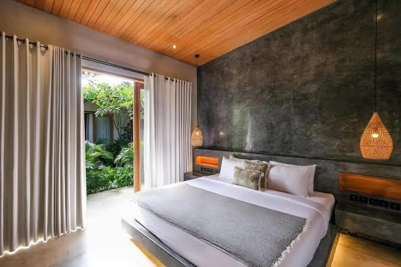Suyai Villa Uluwatu Indonesia